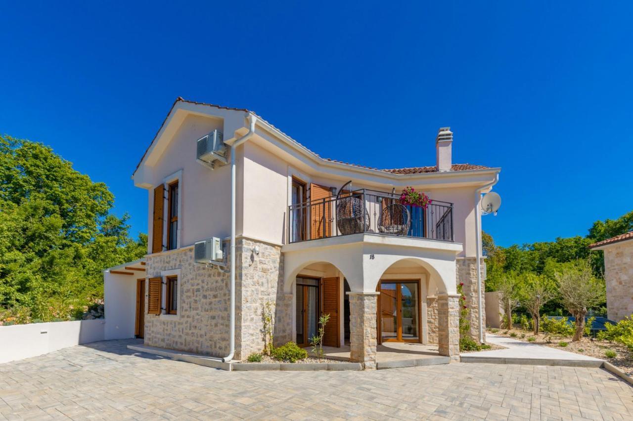 Villa Oasa Malinska Luaran gambar